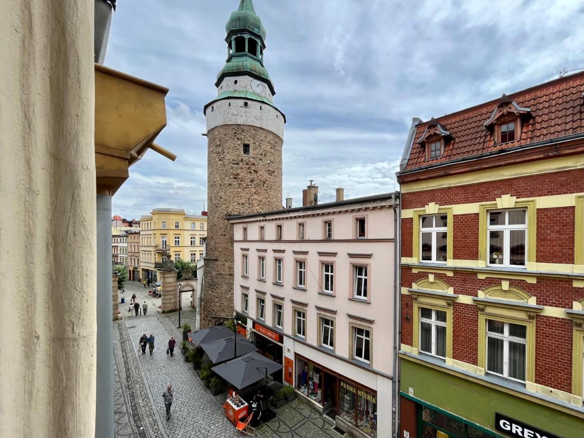 Luna Apartments Jelenia Góra Екстериор снимка