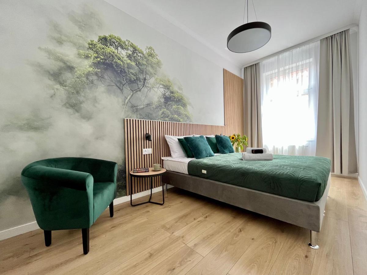 Luna Apartments Jelenia Góra Екстериор снимка
