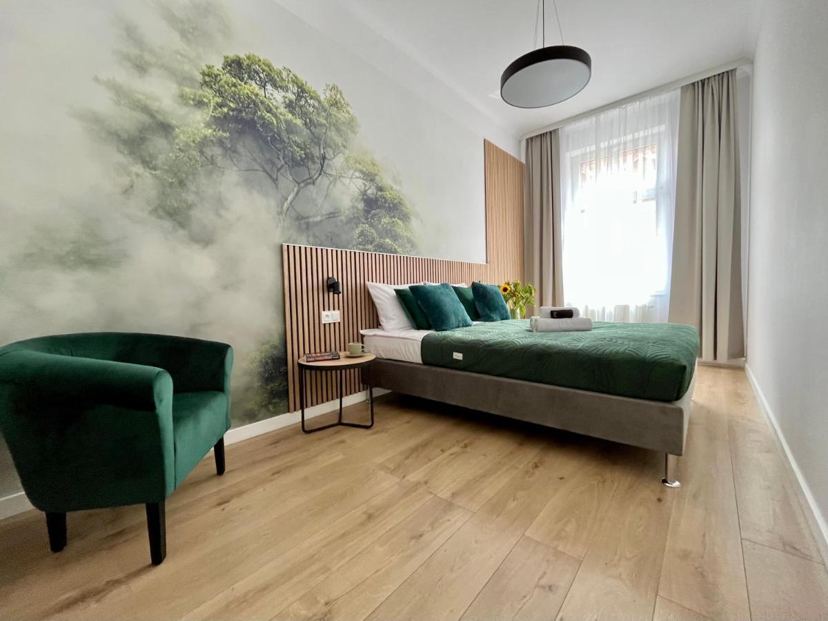 Luna Apartments Jelenia Góra Екстериор снимка