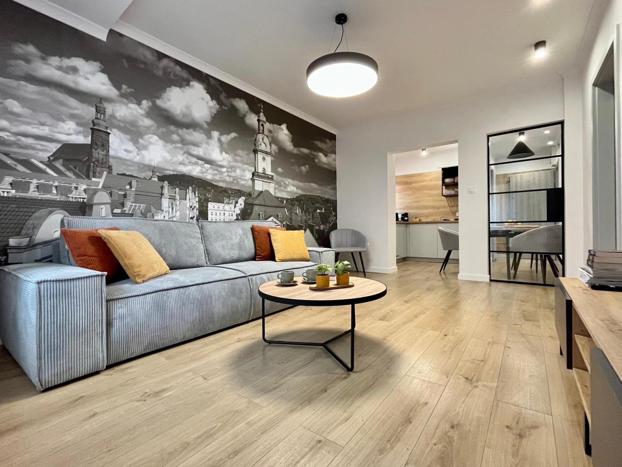 Luna Apartments Jelenia Góra Екстериор снимка