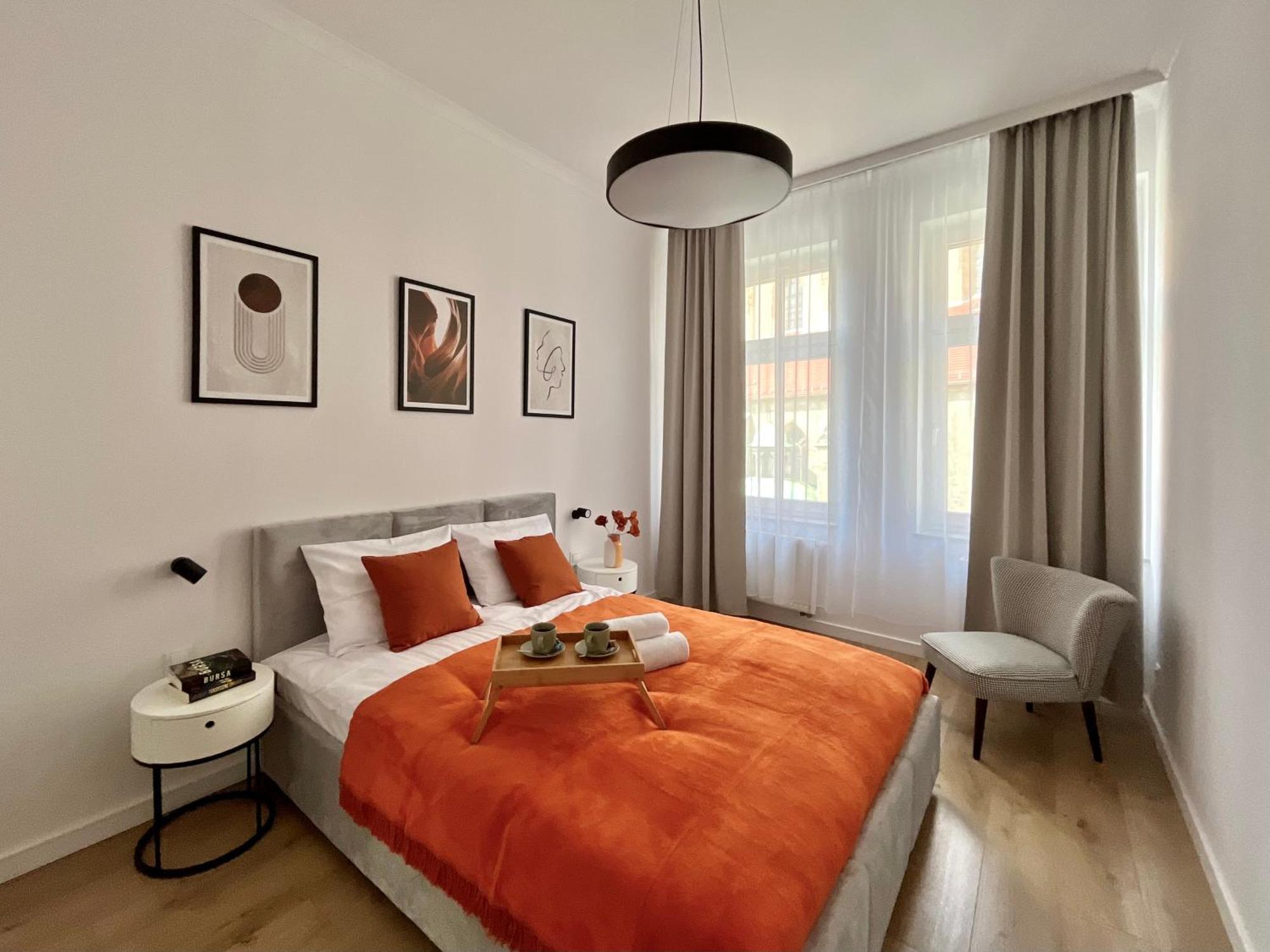 Luna Apartments Jelenia Góra Екстериор снимка