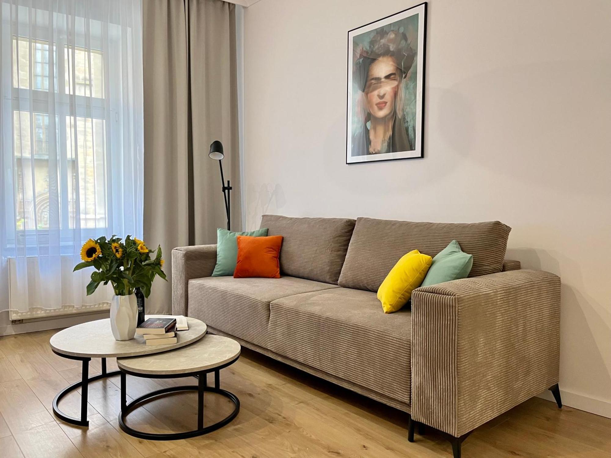 Luna Apartments Jelenia Góra Екстериор снимка
